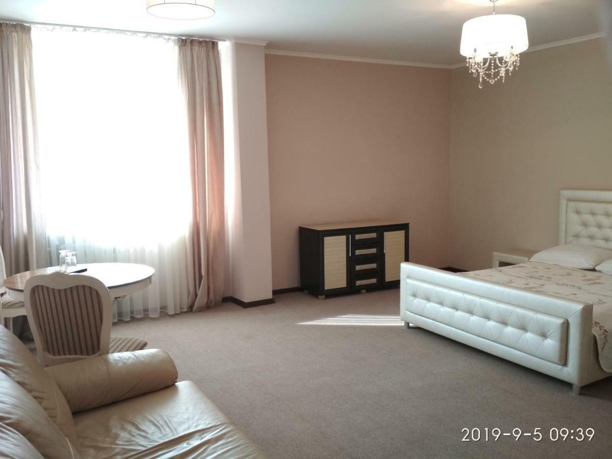 Hotel Olgas Глибока Екстер'єр фото