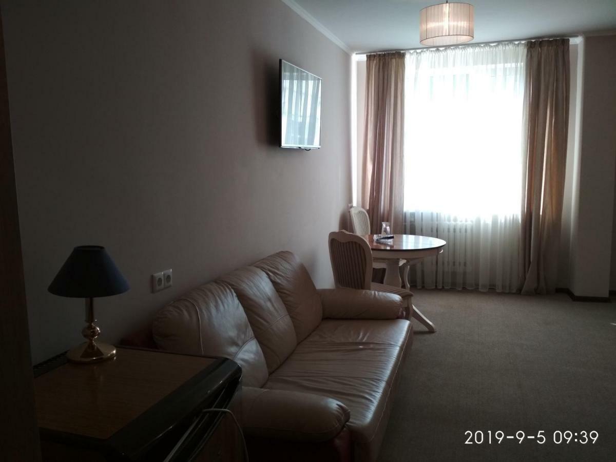Hotel Olgas Глибока Екстер'єр фото